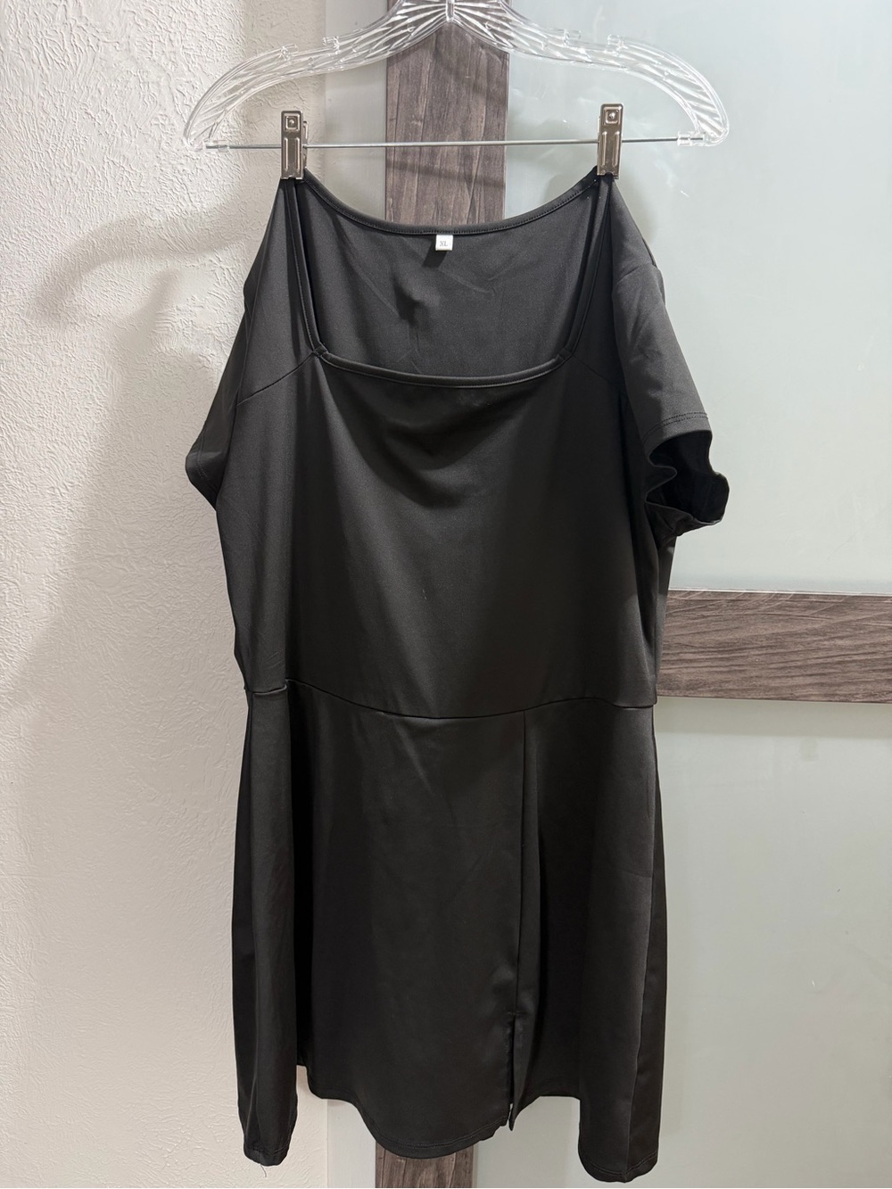 Women’s active tennis dress